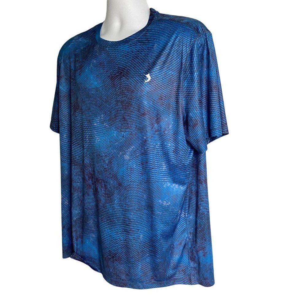 Reel Legends Blue Depths Linear Waves Graphic Tee UPF 40 Men's Large - Picture 4 of 6